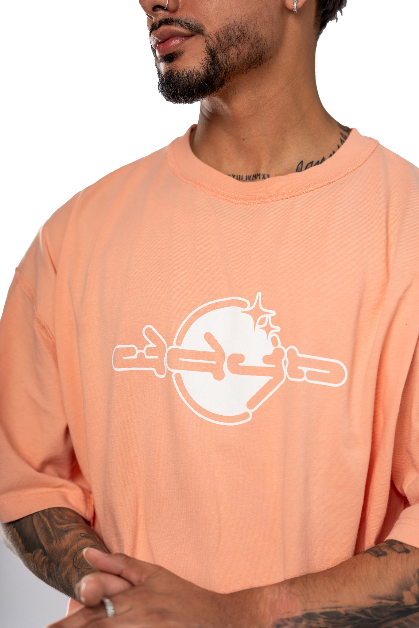 INITIAL WASHED PEACH T-SHIRT